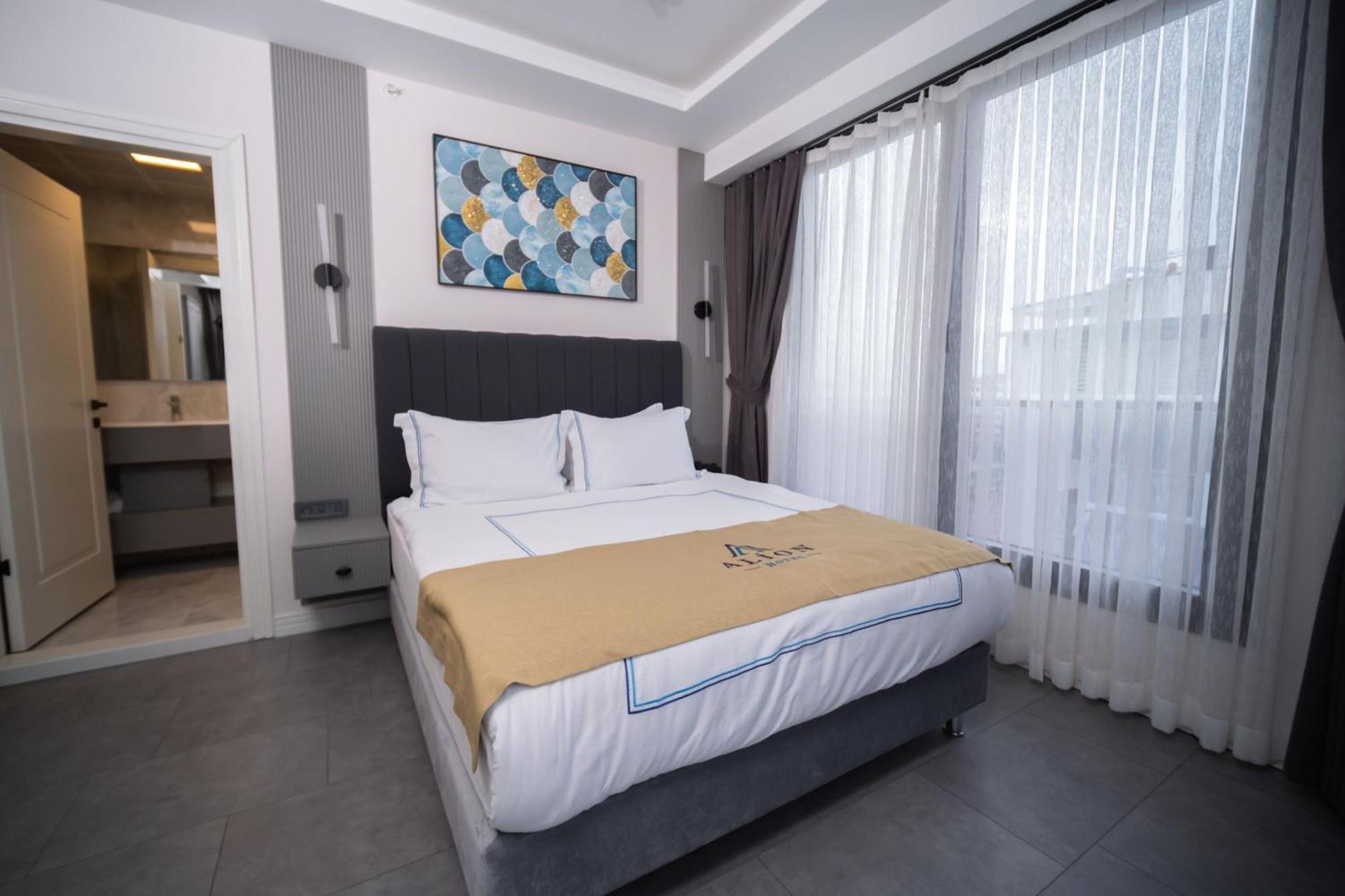 Alion Hotel 3*